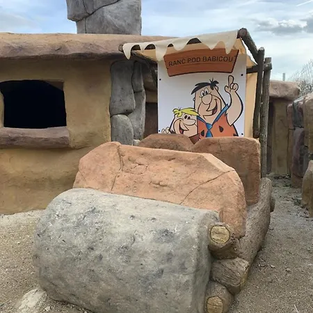 Ranc Pod Babicou 招待所 Bojná